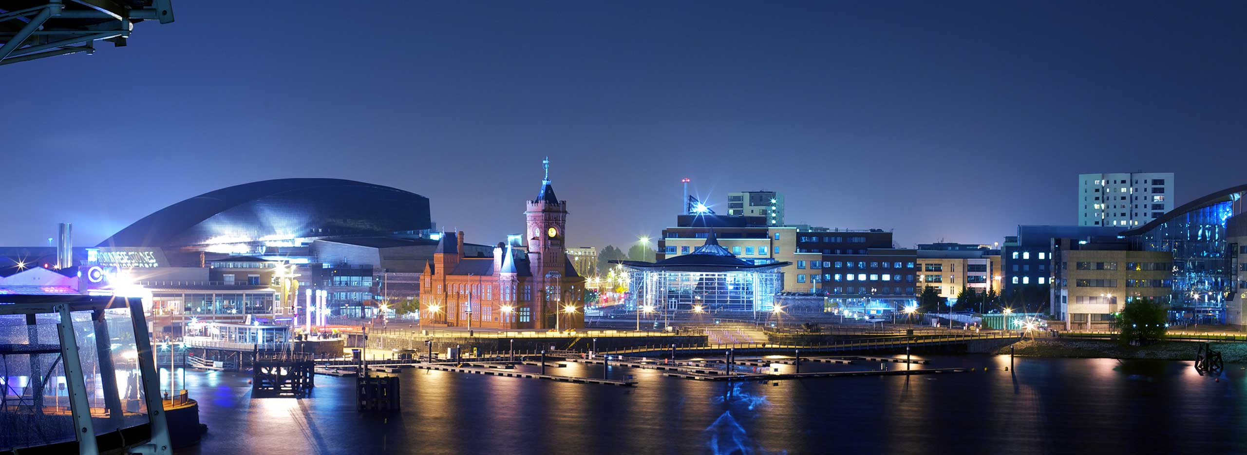 Cardiff Bay (cardiff-bg.jpg)