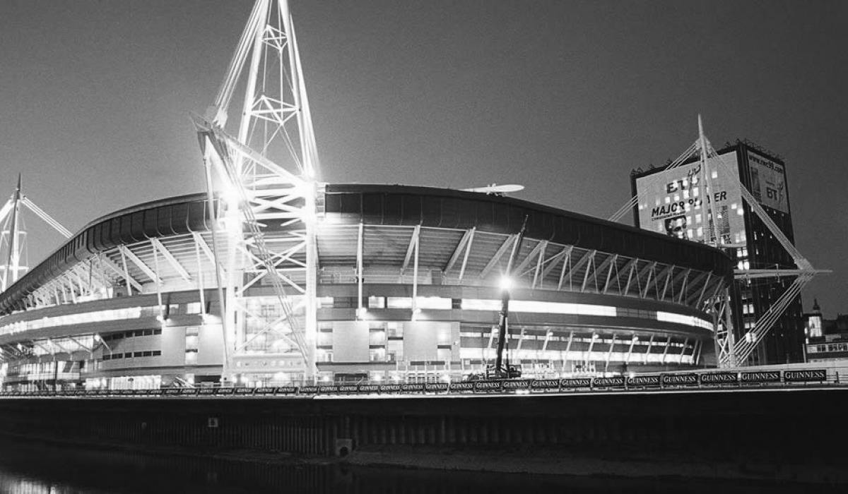 Millenium Stadium (content-cardiffmilenniumstadium.jpg)